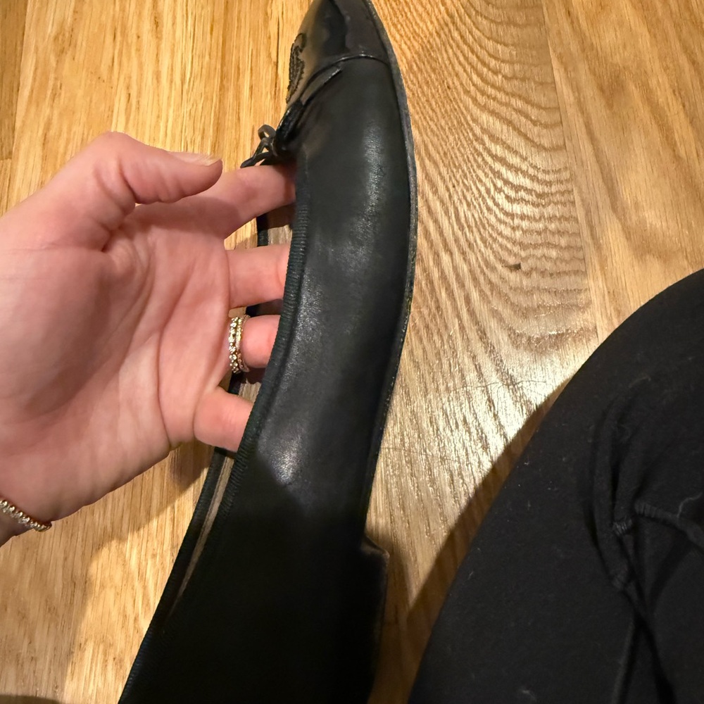 CHANEL Black Leather Flat - Picture 10 of 11